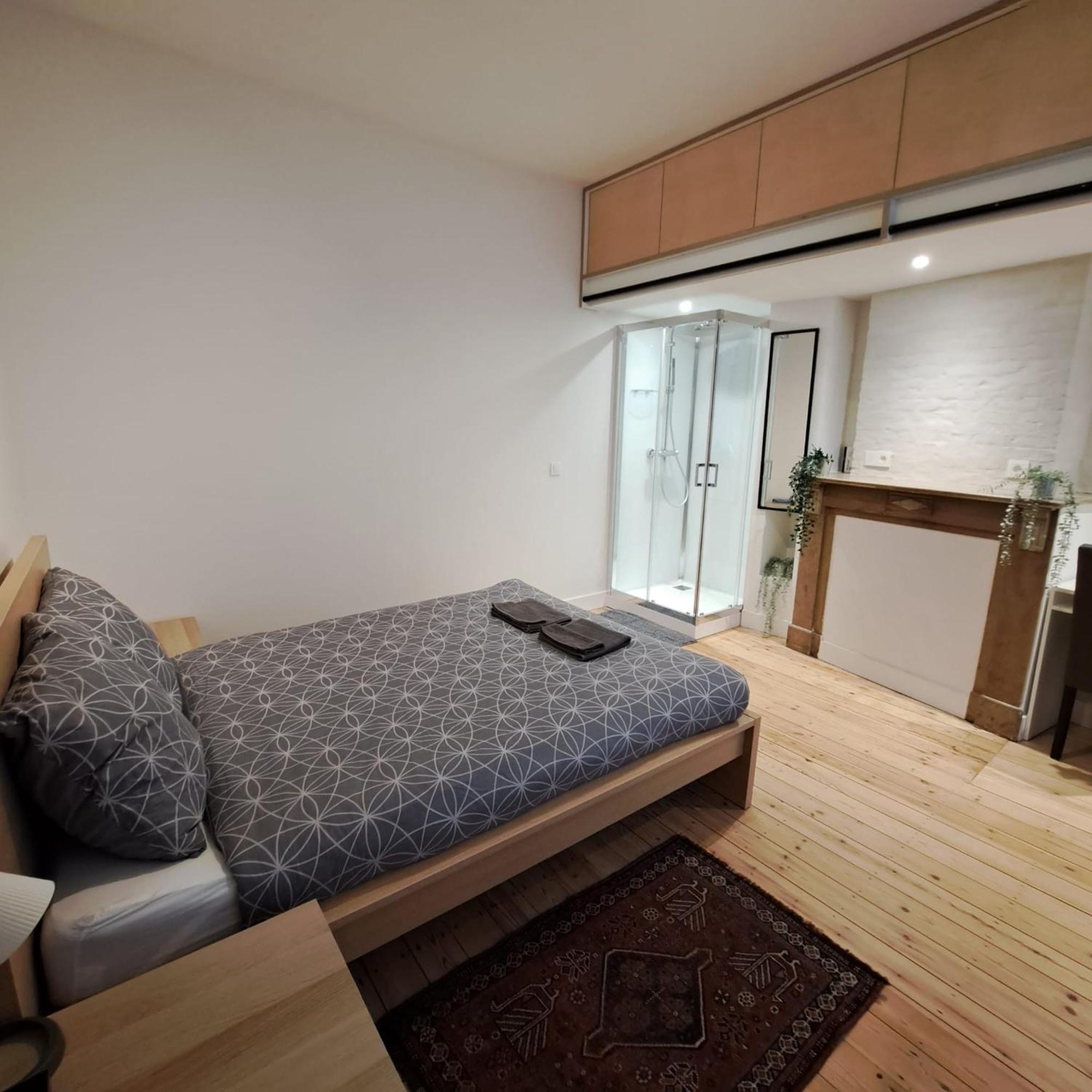 Comfortable Room With Terrace European Parliament Brüssel Exterior foto